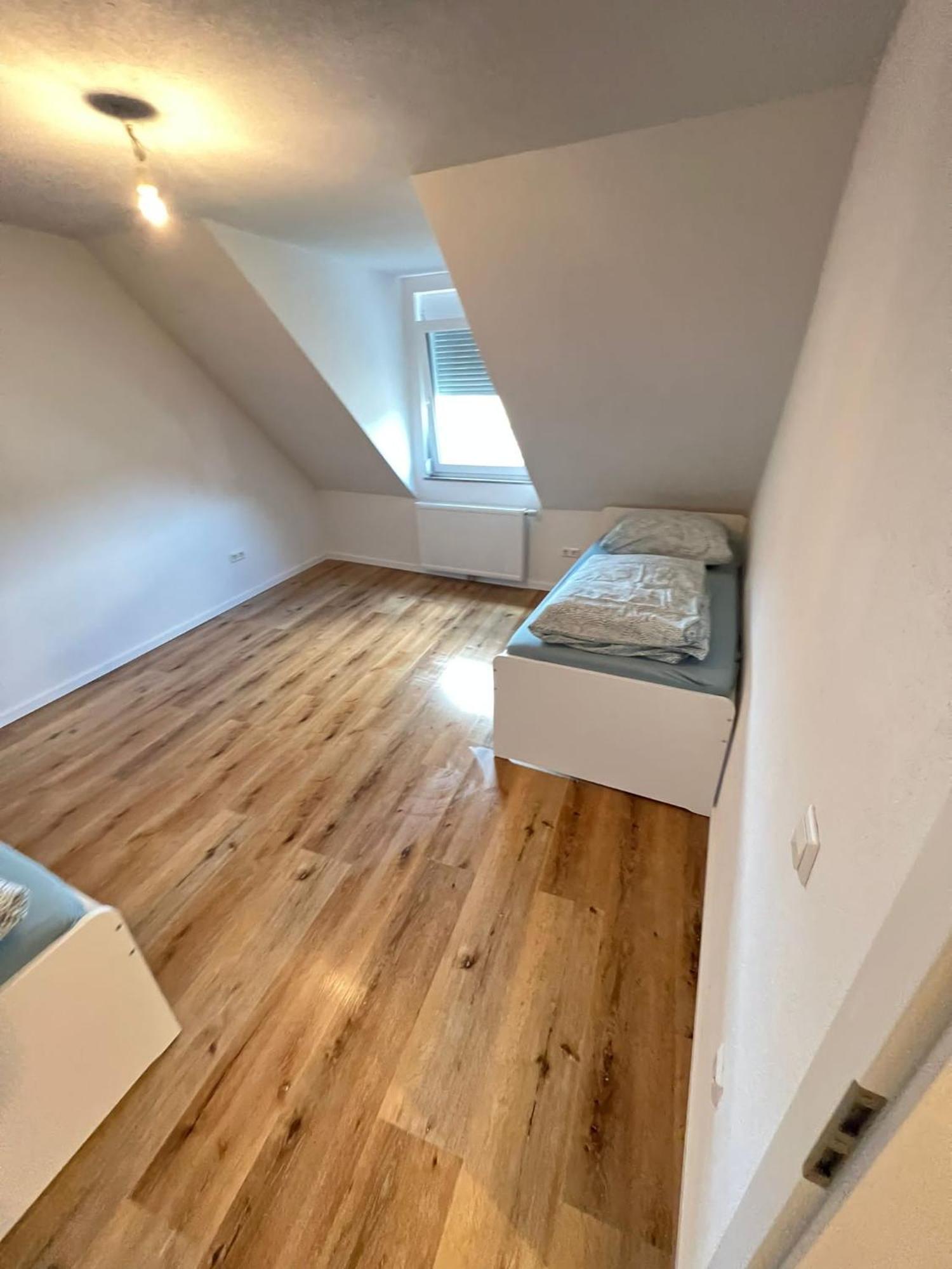 L8 Street - Hirsauerstrasse 112 Apartman Pforzheim Kültér fotó